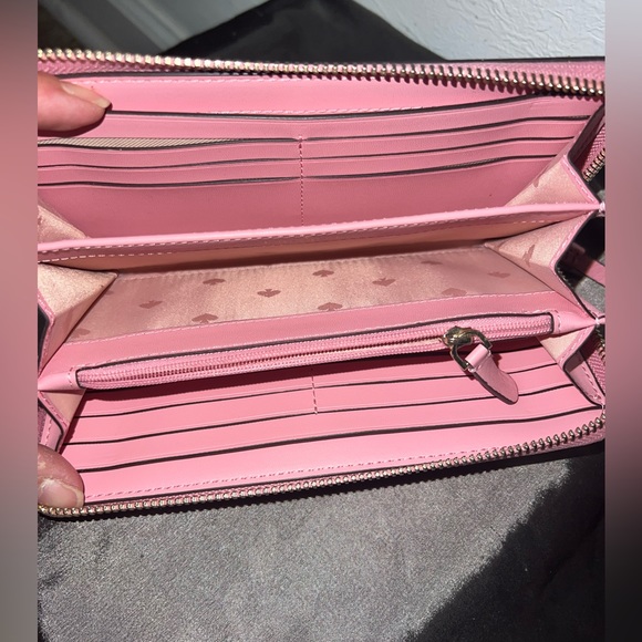 Kate Spade Zip-Around Wallet - Picture 3 of 3
